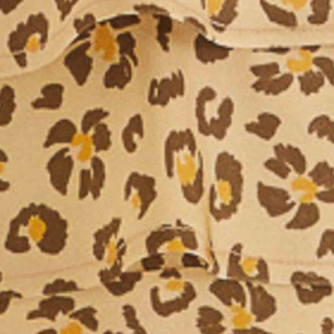 Blusa Babados Estampado Onça Floral