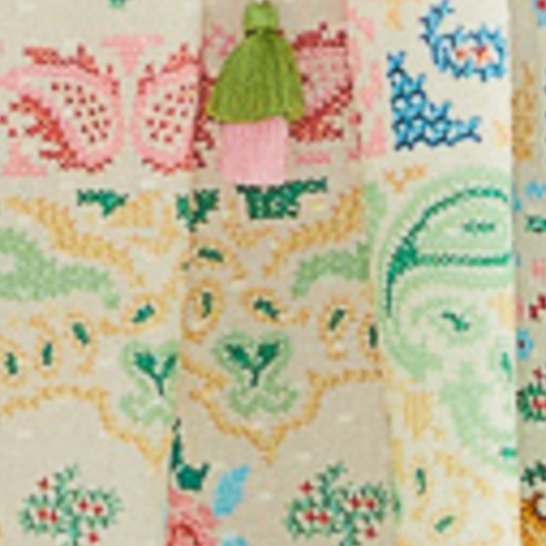 Vestido corto Estampado  borde de bandana