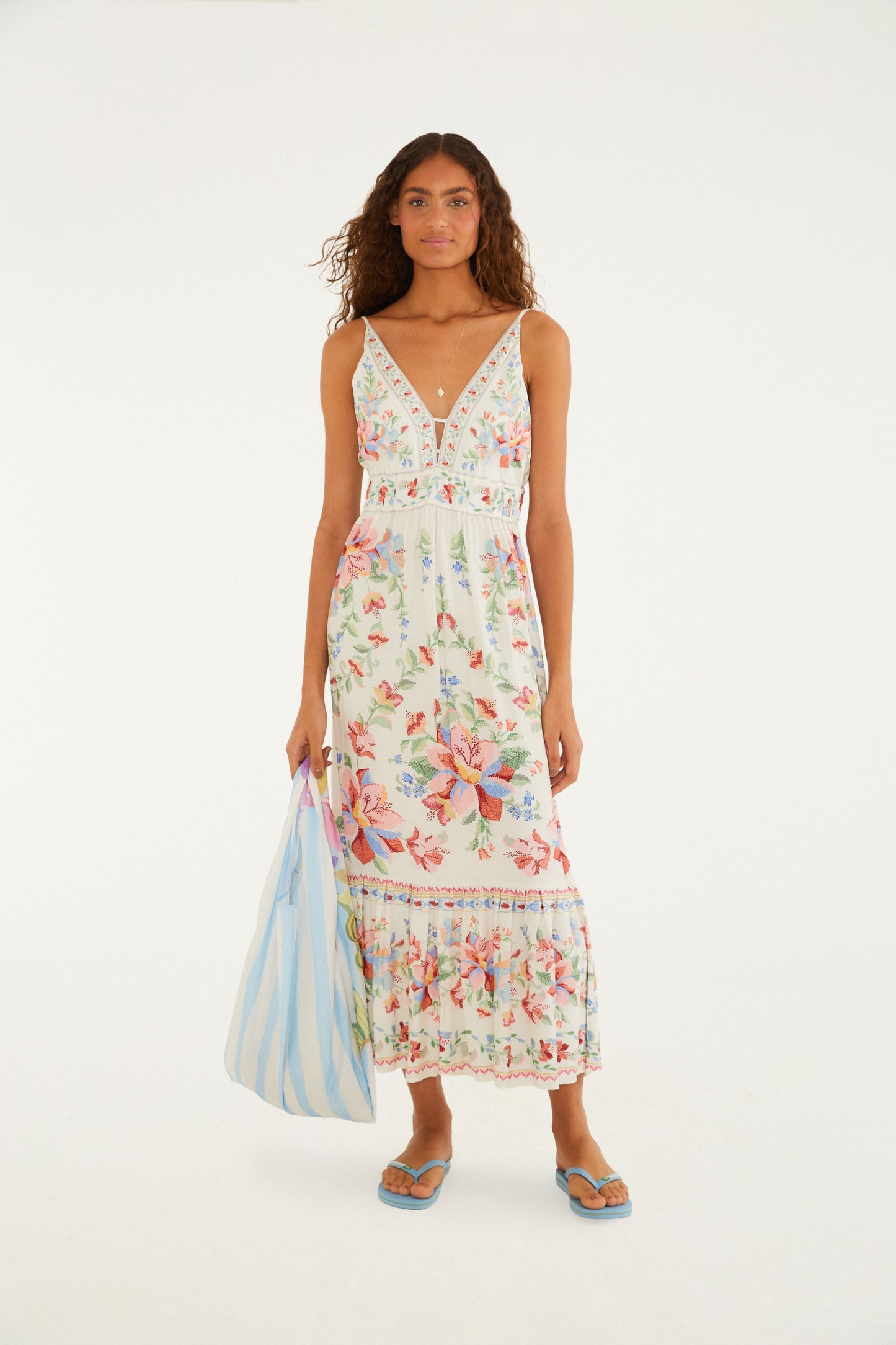 Vestido Midi Estampado Brisa Serena