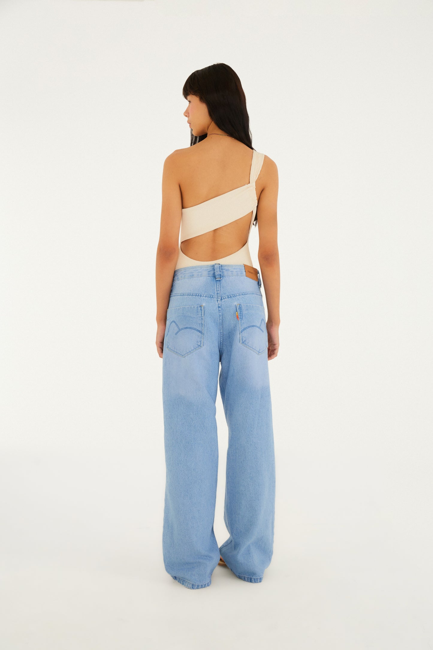 Pantalón de Jeans de tiro medio y tiro bajo