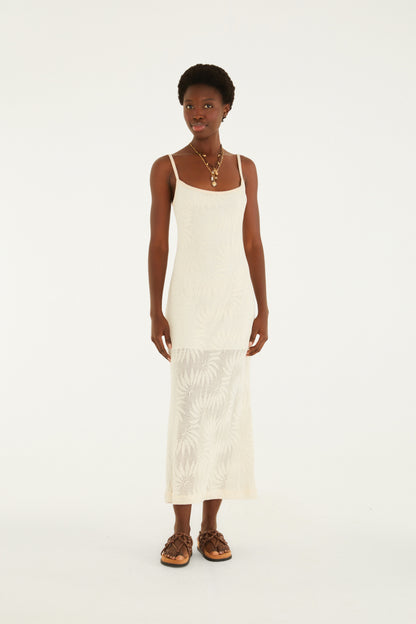 Vestido corto de encaje