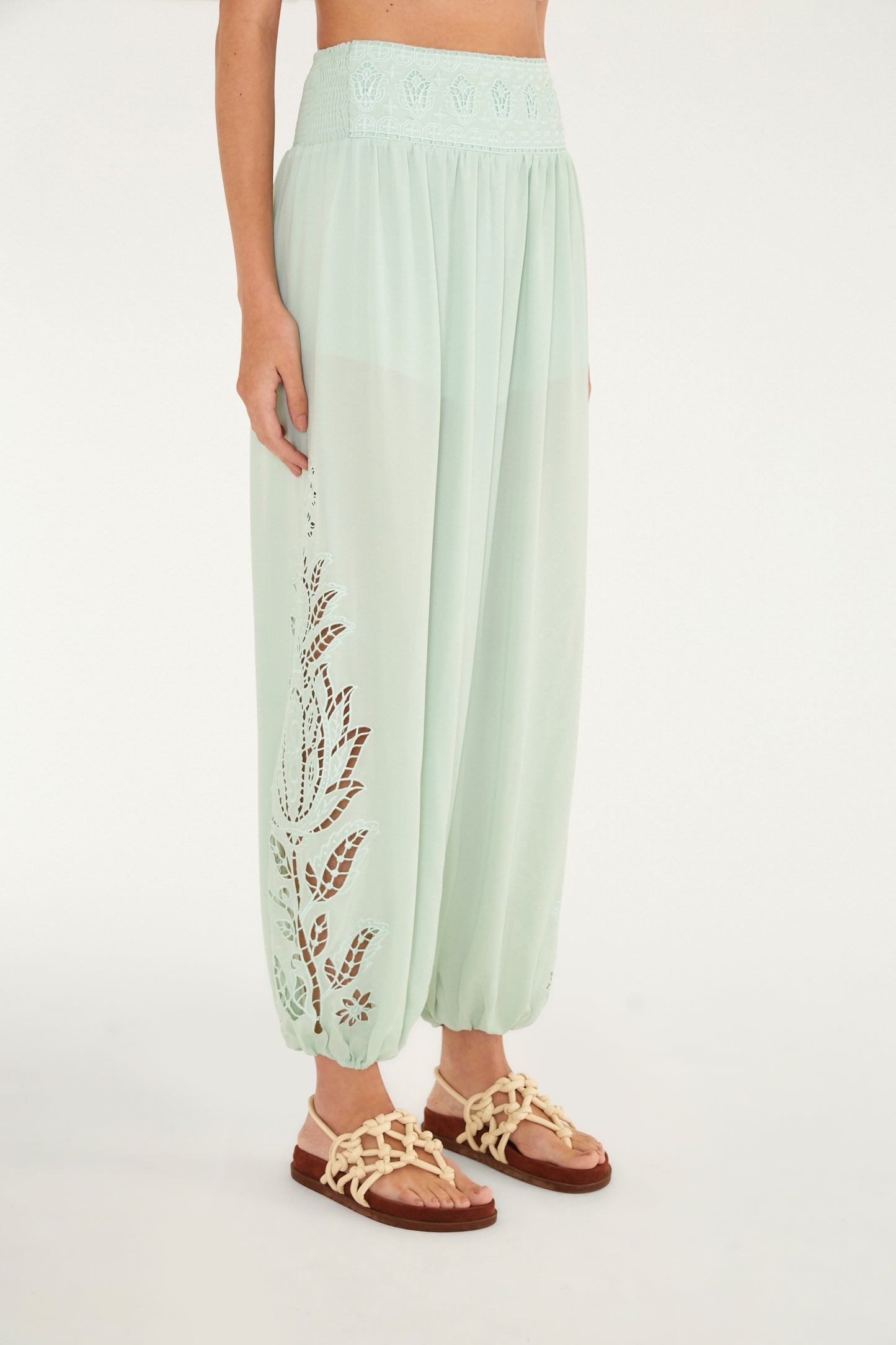 Pantalón Aladim Richelieu Tulipas