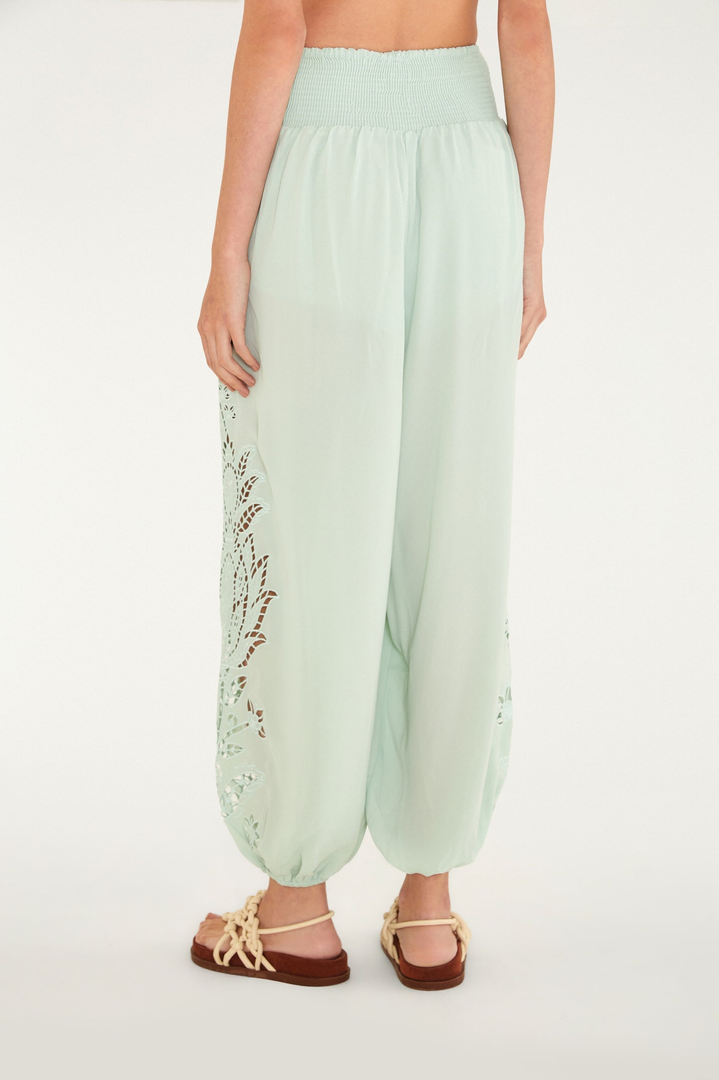 Pantalón Aladim Richelieu Tulipas