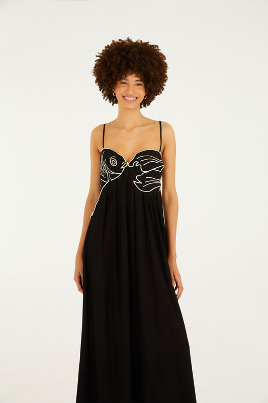 Vestido Bordado Peixe