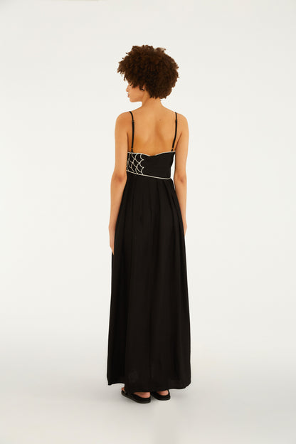 Vestido Bordado Peixe