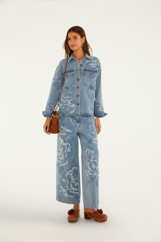 Camisa Jaqueta Jeans Bordado Flor