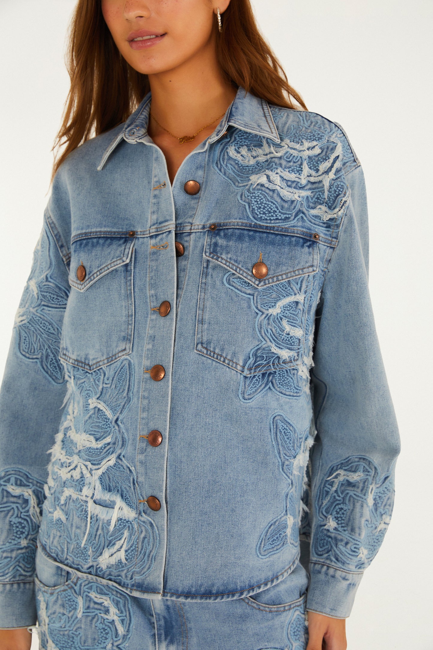 Camisa Jaqueta Jeans Bordado Flor