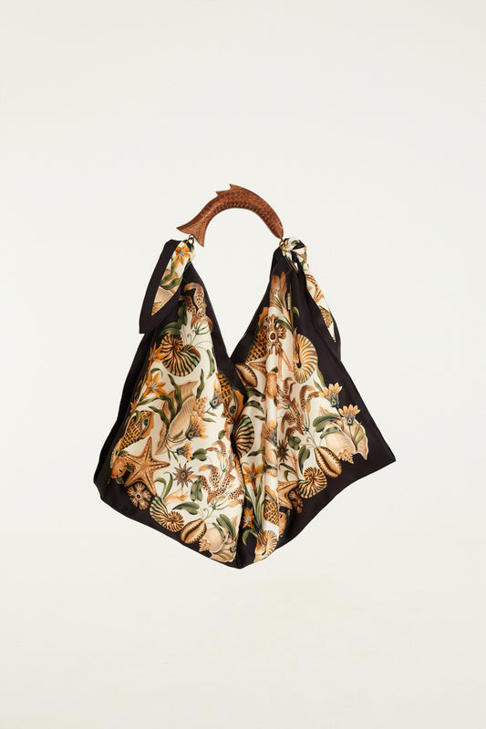 Bolsa Lenço Estampado Concha Surreal