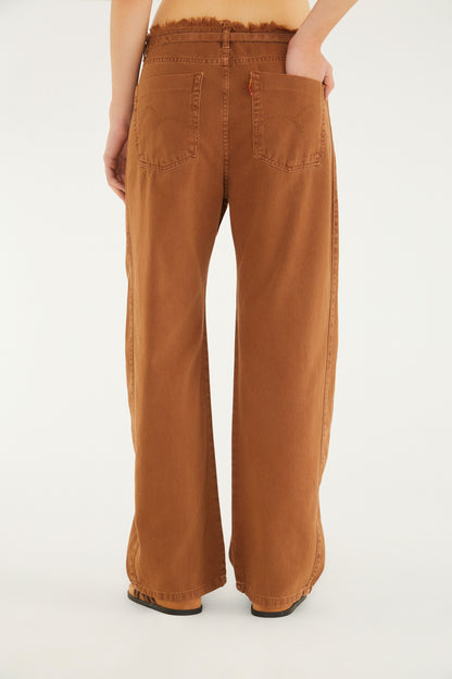 Pantalón Recto Cintura Baja Sarja Color