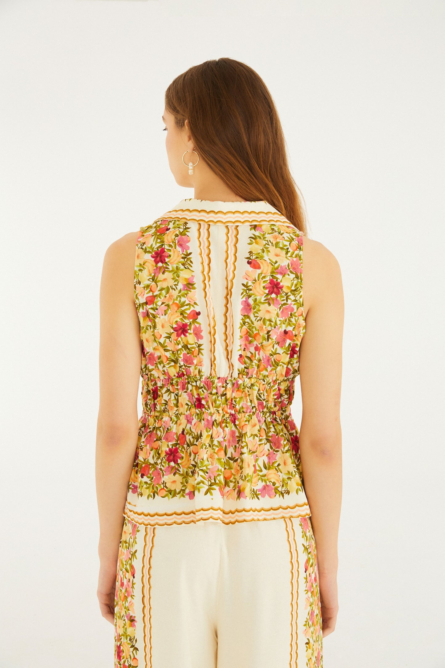 Blusa Estampada Tejida Flor De Fruta