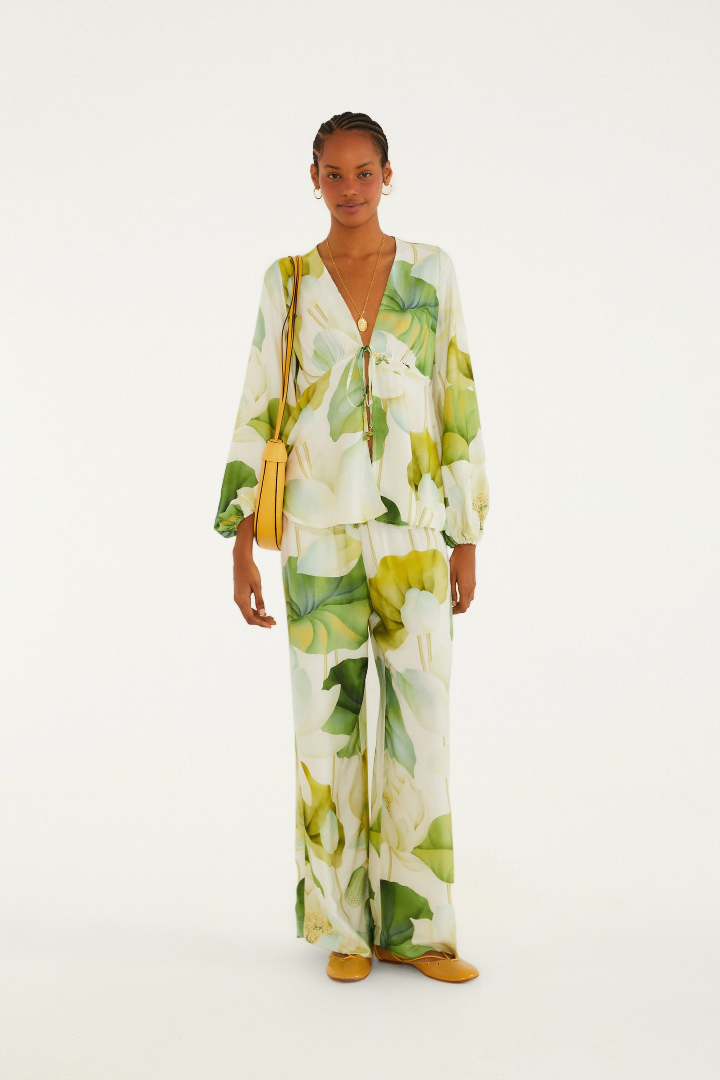 Blusa Estampada Flor De Lótus