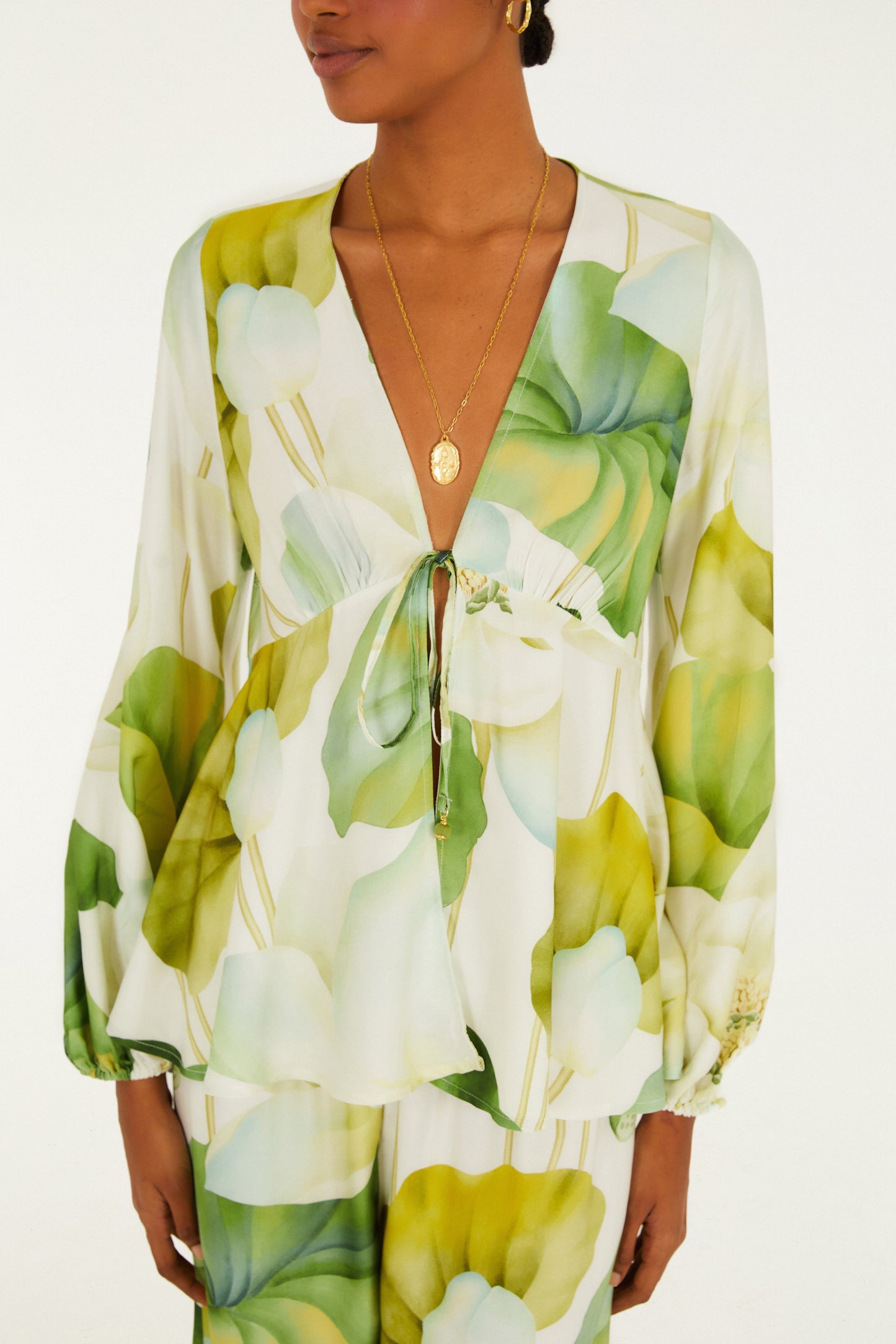 Blusa Estampada Flor De Lótus