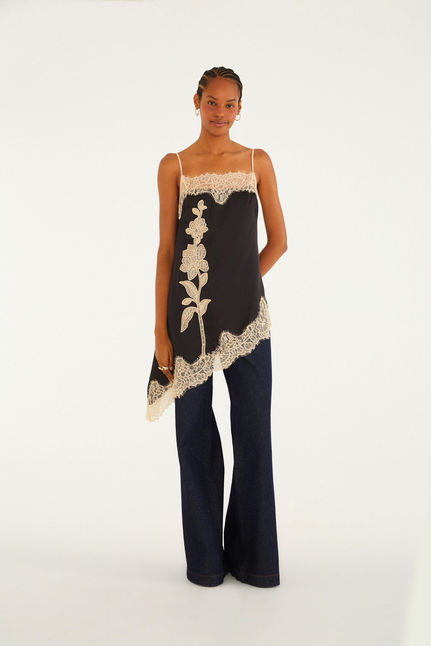 Túnica Artesanal Floral Renda