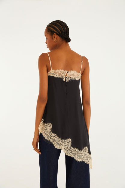 Túnica Artesanal Floral Renda