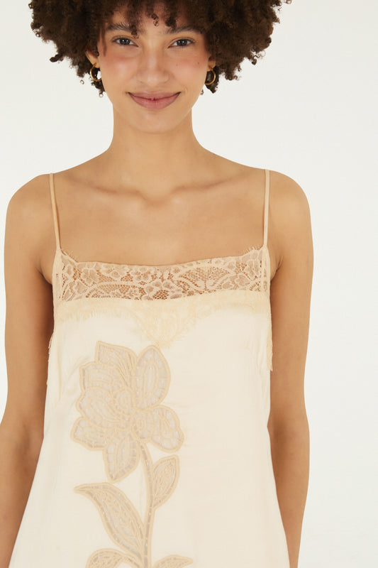 Túnica Artesanal Floral Renda