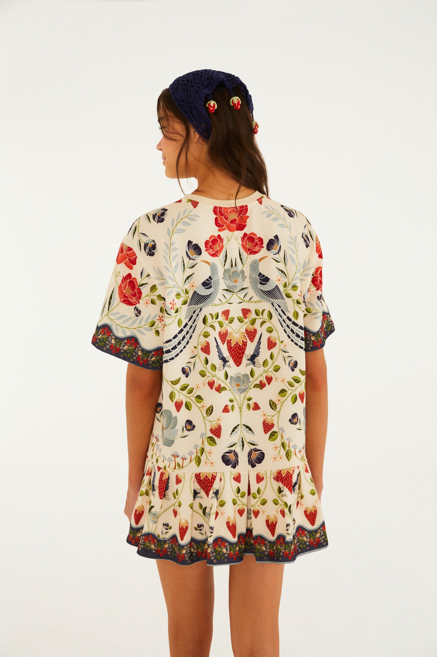 Vestido Corto Moletom Estampado Sonho De Morango