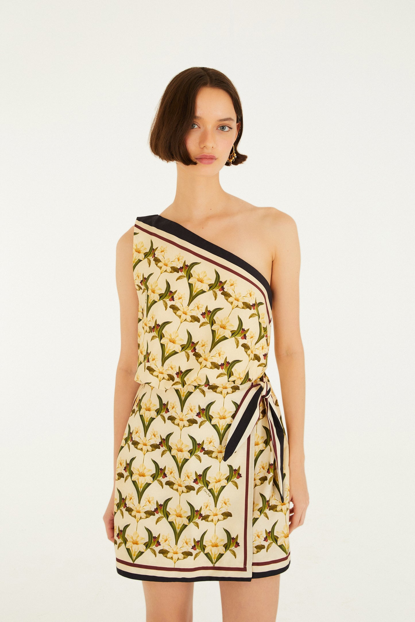 Vestido Corto Estampado Lenço Polina