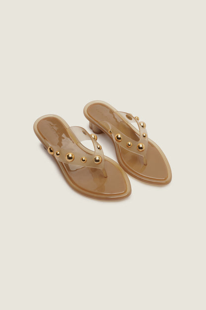 Sandalia Jelly Tacón con Tachas
