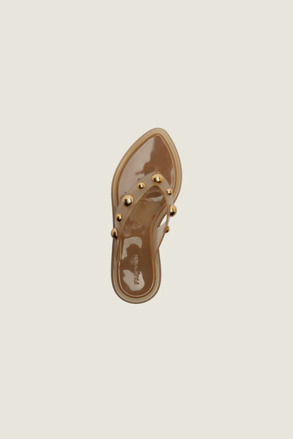 Sandalia Jelly Tacón con Tachas
