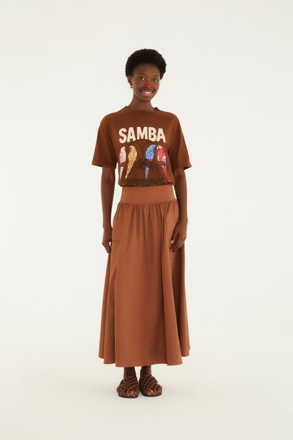 T-Shirt Media Na Avenida Marrom