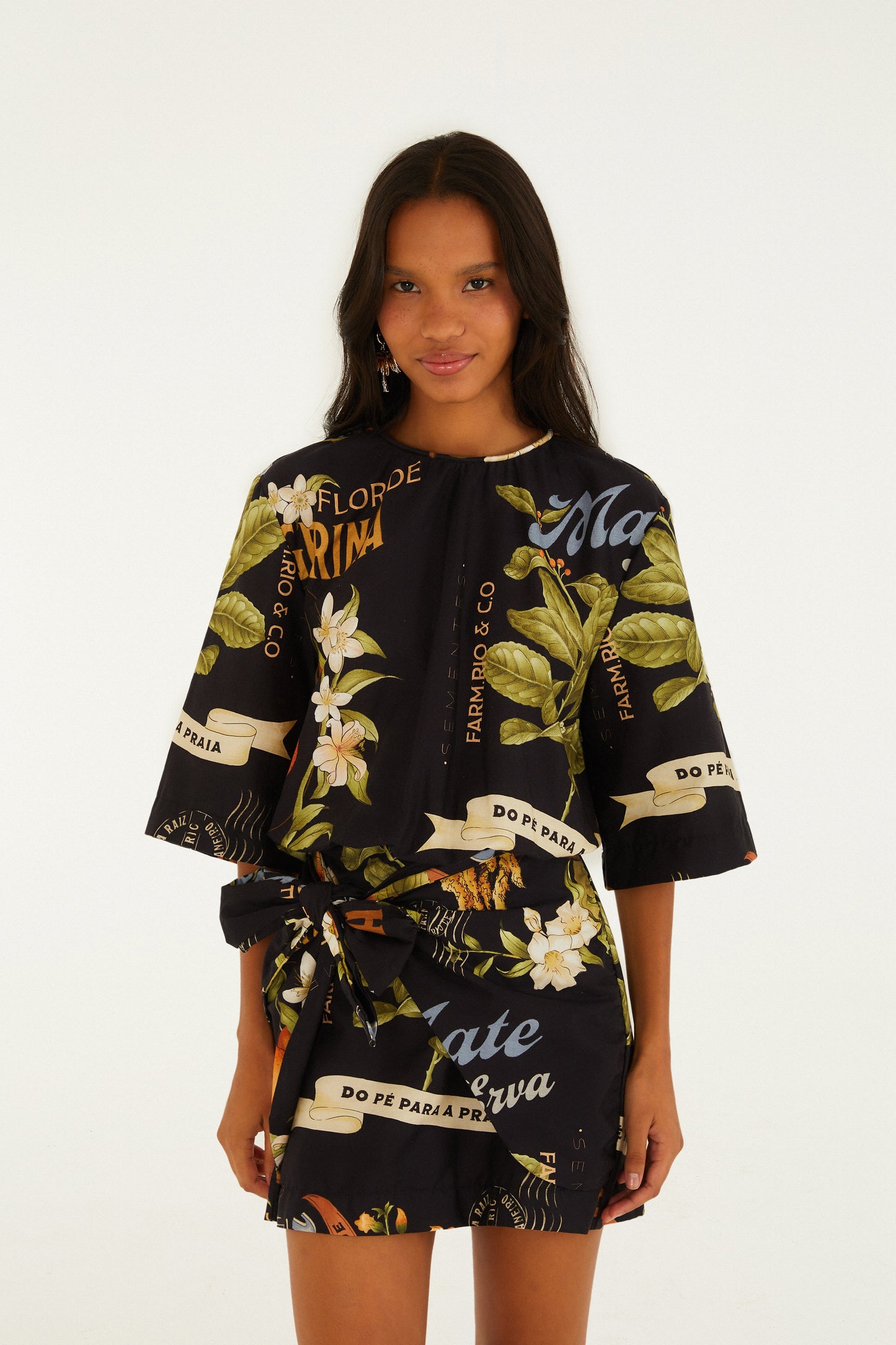 Vestido Corto Estampado Selos Do Brasil