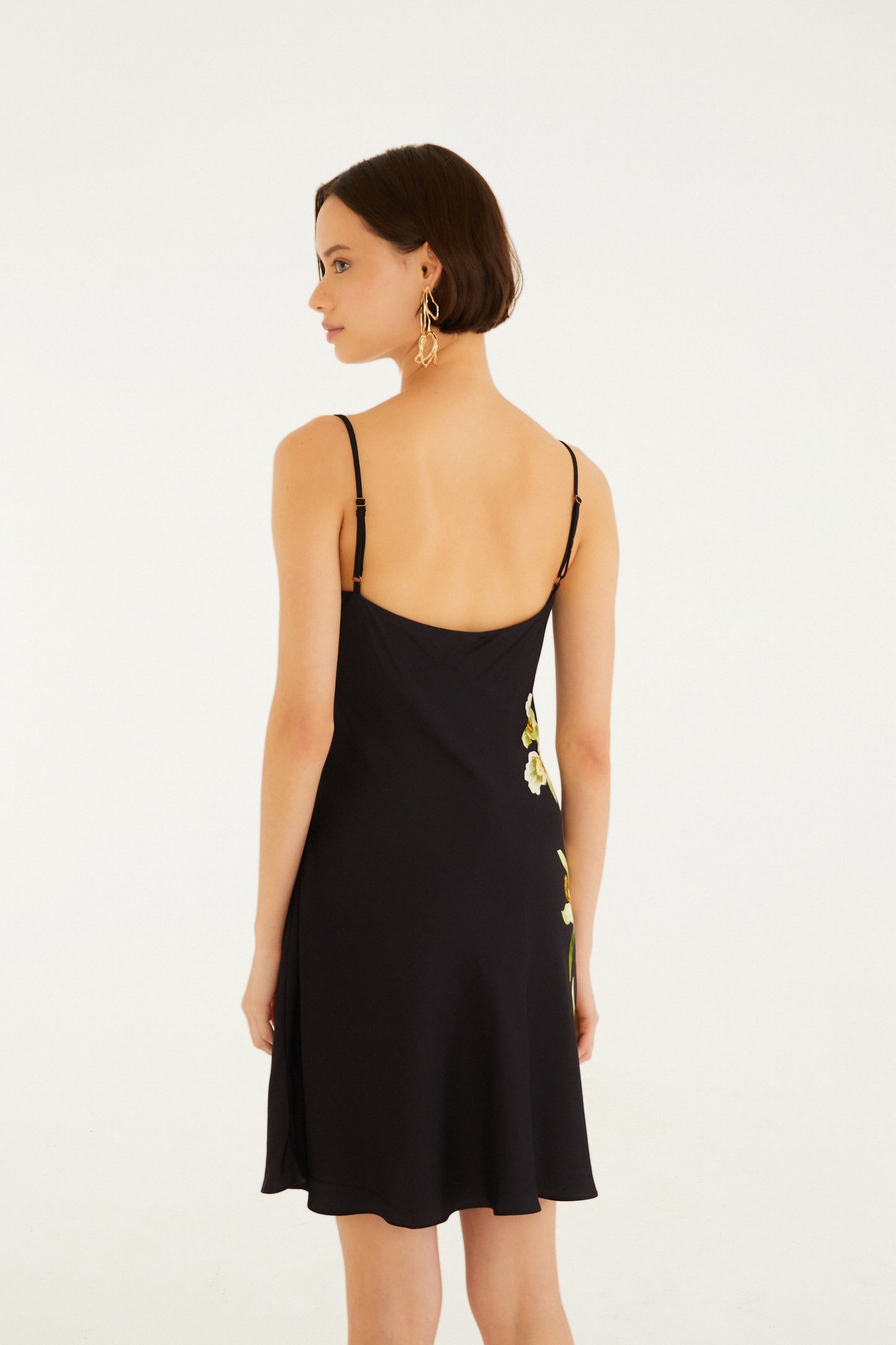 Vestido Corto Estampado Floral Orquídea