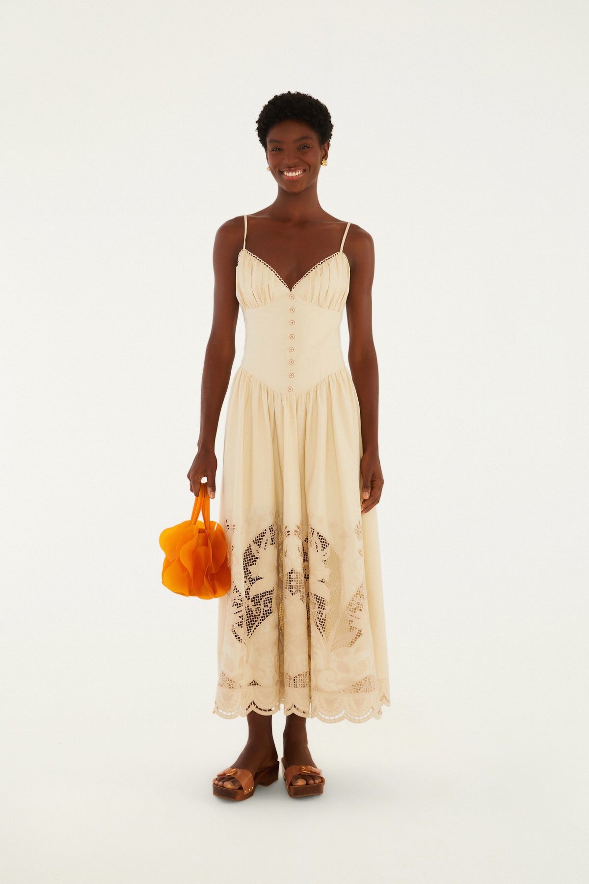 Vestido Richelieu Floral Bege Whitecap