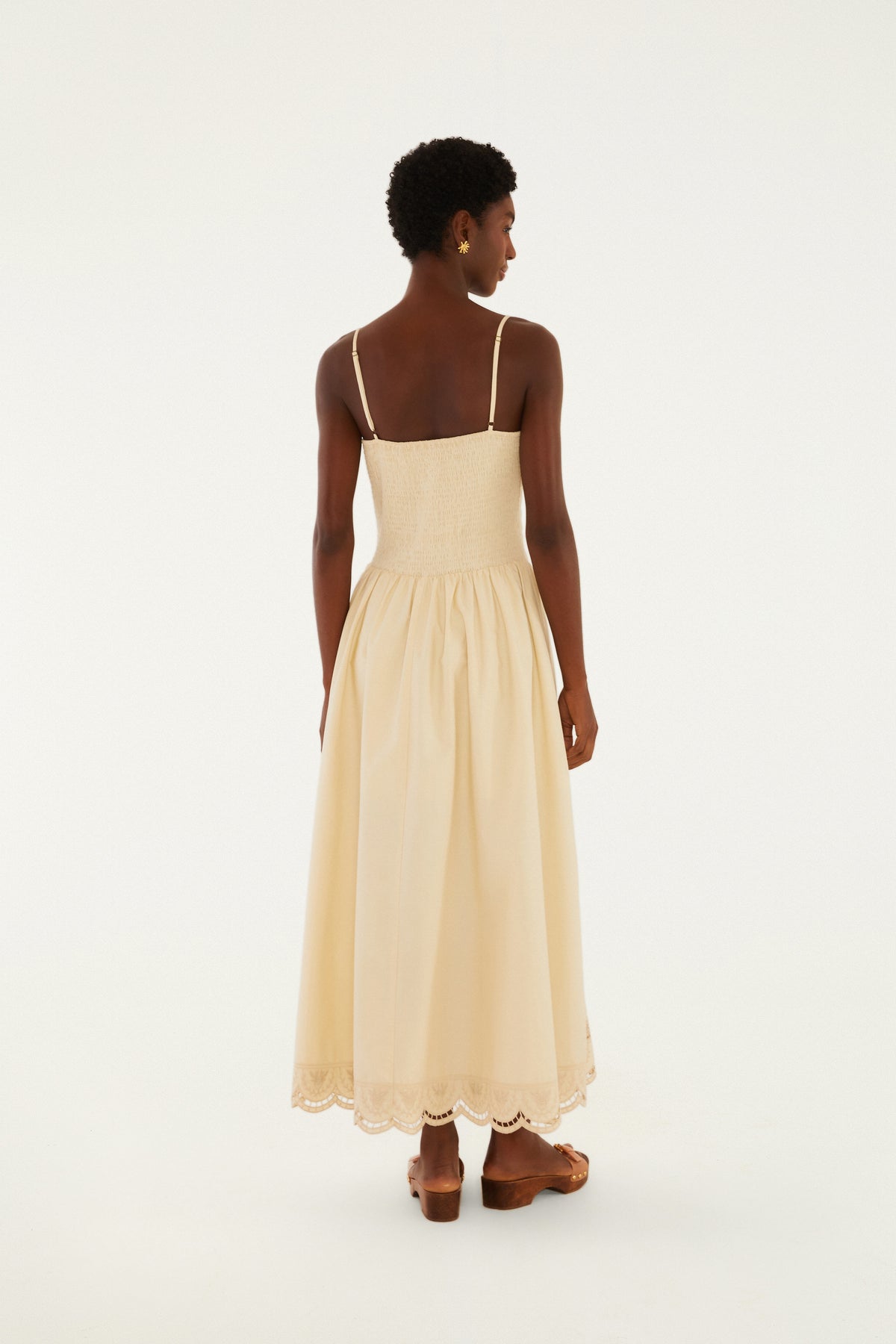Vestido Richelieu Floral Bege Whitecap