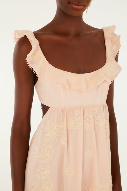 Vestido Bordado Bandanas de Flor Rosa Petra