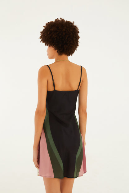 Vestido Corto Pañuelo Estampado Ararinha