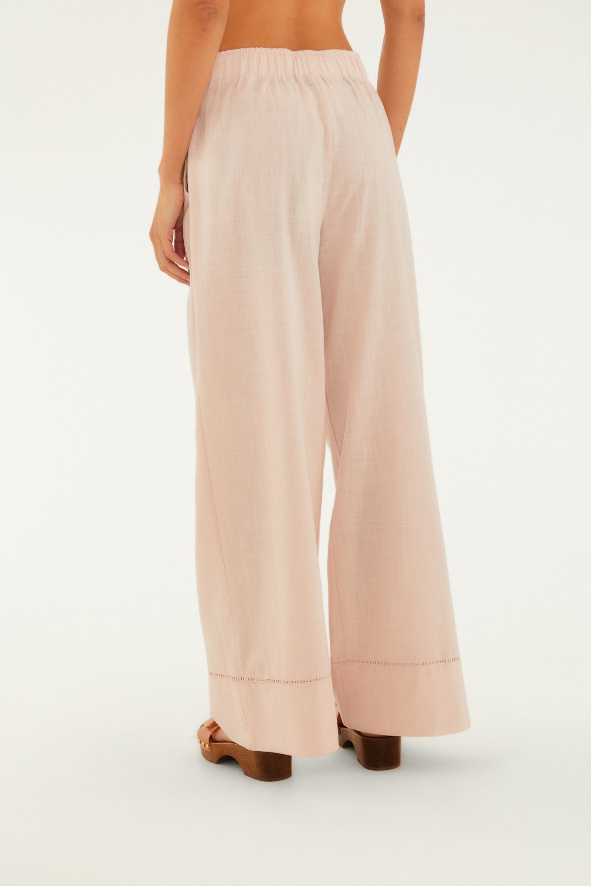 Pantalón Pinzas Rosa Chintz