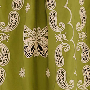 Falda Cropped Bordada Bandanas Jardim Verde Arruda