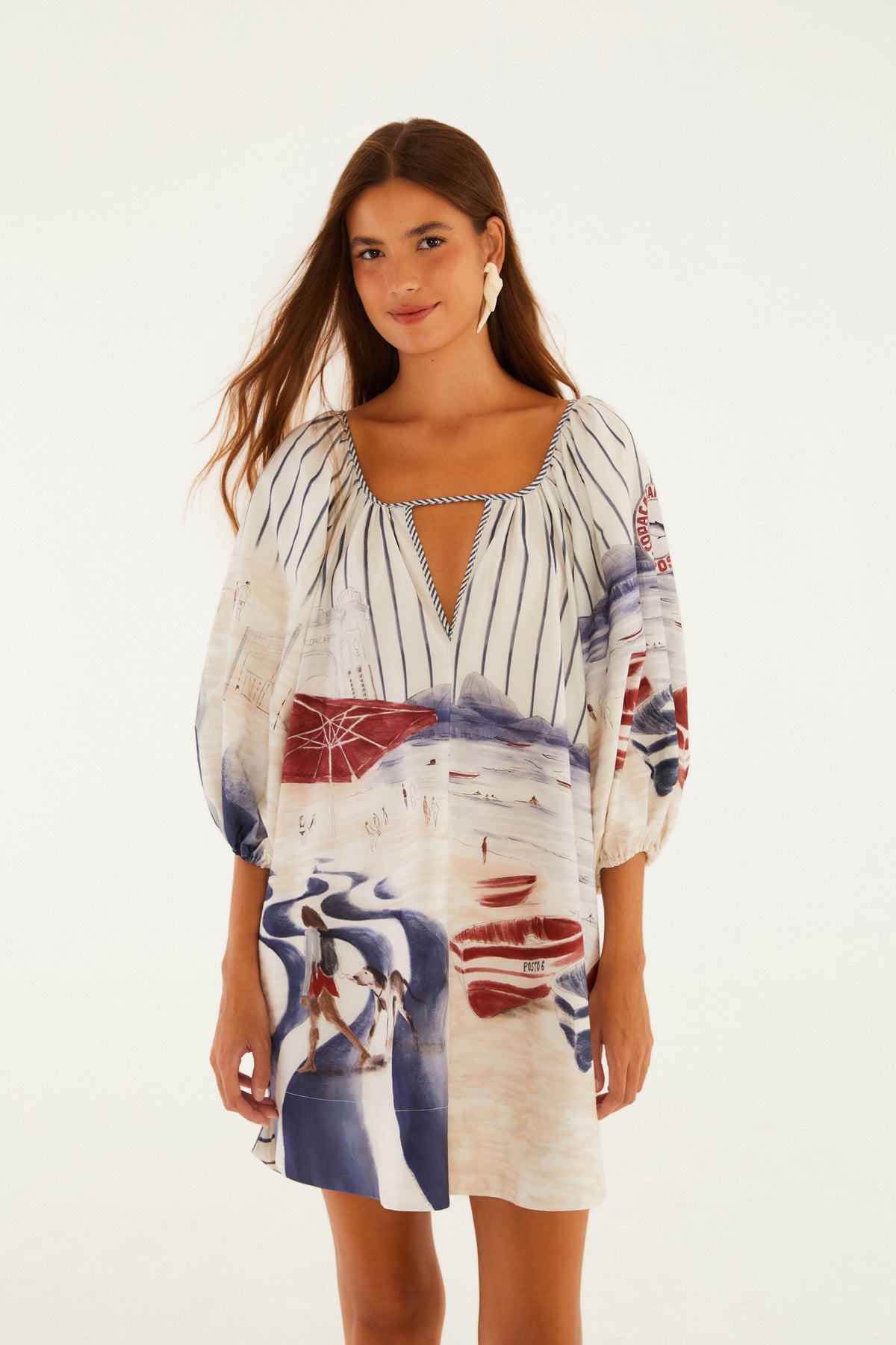 Vestido Corto Estampado Posto 6