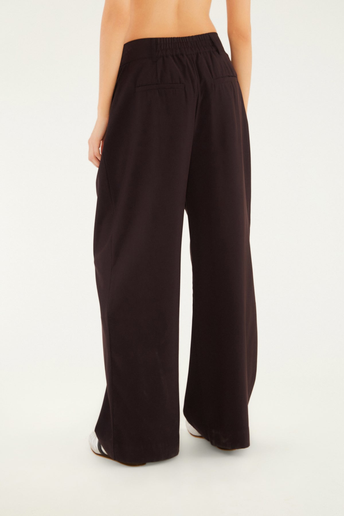 Pantalón Pinzas Negro