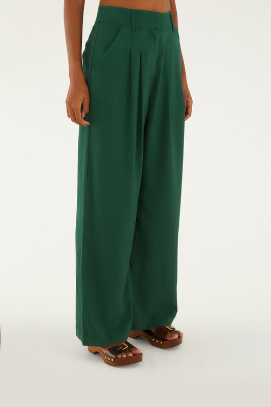 Pantalón Pinzas Verde Estandarte