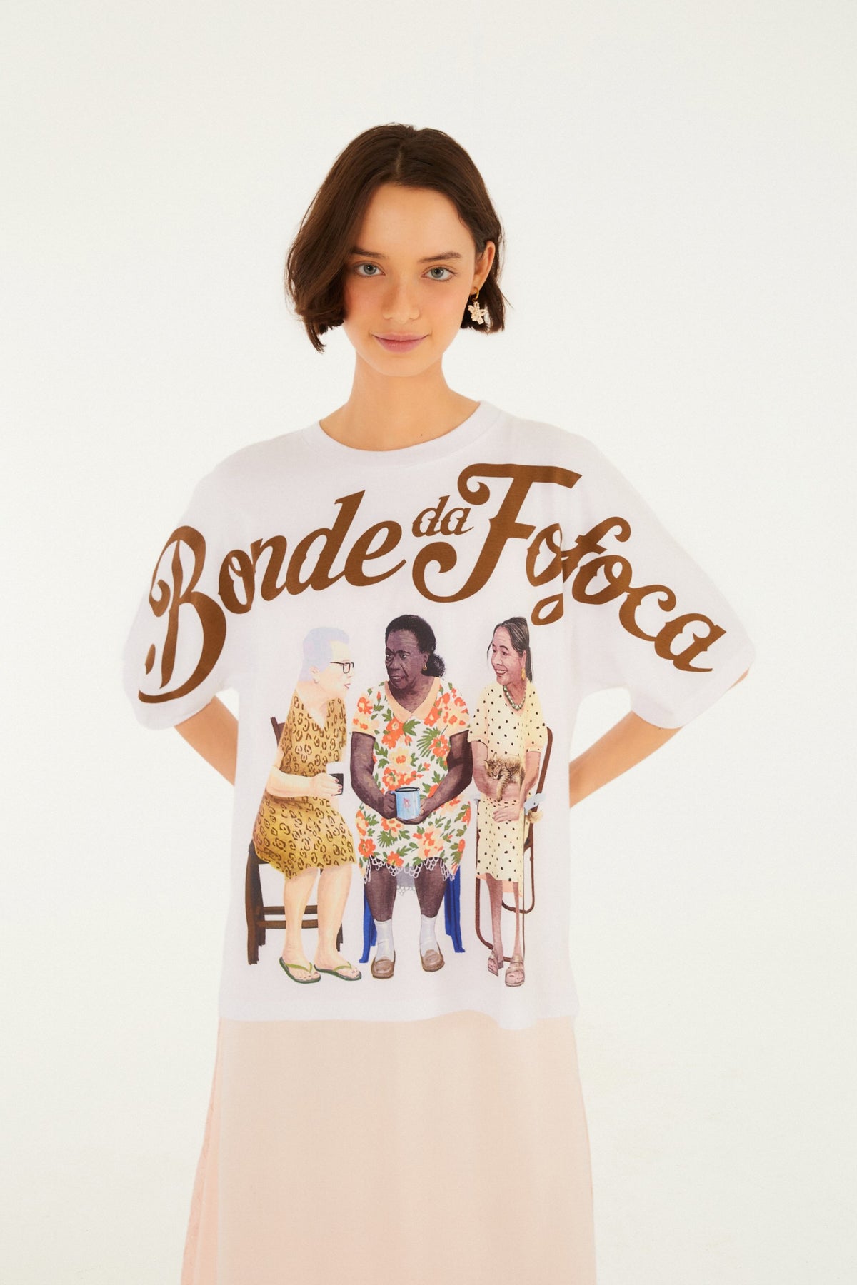 Camiseta Amplia Bonde da Fofoca Off White